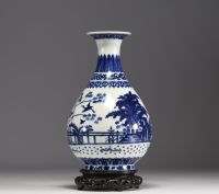 China - White-blue porcelain vase, blue mark under the piece, 19th century.