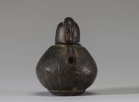 Afrique RDC - Poire à poudre Bakongo en bois sculpté, Congo RDC, début XXème.