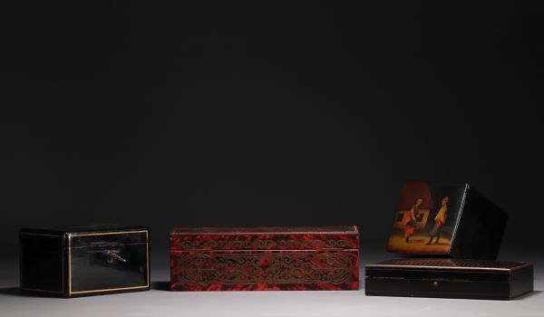 Ensemble de quatre boites en marqueterie et laque dont une boite à gants estampillée Tahan F. du Roi à Paris.
