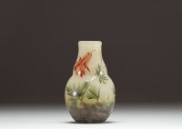 DAUM Nancy - Small vase in acid-etched multi-layered glass with enamelled decoration of columbine flowers, signed.