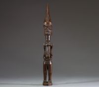 Afrique RDC - Statuette Luluwa en bois sculpté, Congo RDC, 1ère partie XXème.