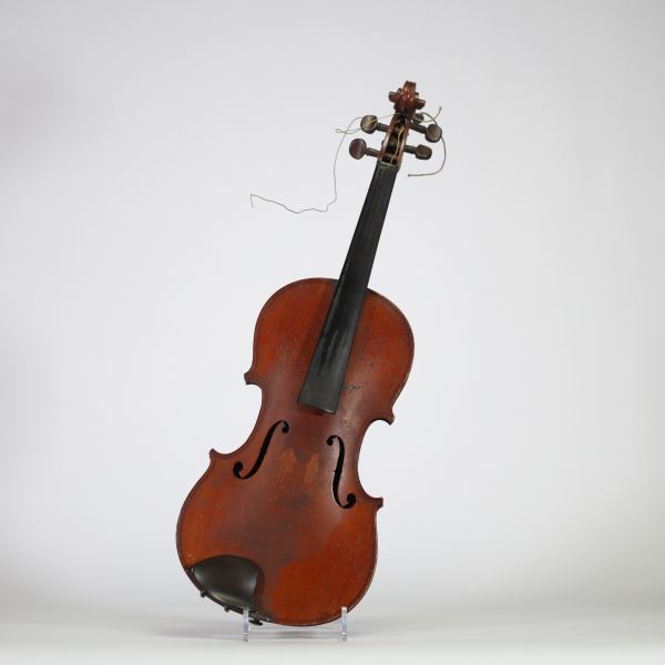 M. COUTURIEUX Violon 4/4, Mirecourt, XXe siècle