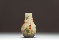 DAUM Nancy - Small vase in acid-etched multi-layered glass with enamelled decoration of columbine flowers, signed.