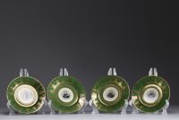 Ensemble de neuf assiettes en porcelaine à l'effigie des empereurs Napoléon et Alexandre 1er, manufacture impériale de porcelaine IFZ, Russie, XIXème.