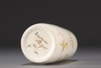 Vase en faïence de Gouda, South Holland, vers 1900-1910.