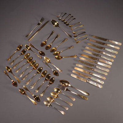 Set of various pieces of cutlery in vermeil weighing 1250gr.