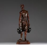 Jean Didier DEBUT (1824-1893) ‘Le porteur d'eau tunisien’ Bronze with brown patina, signed.