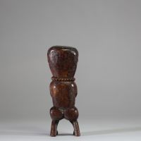 : Statue anthropomorphe Lega / Wabembe, RD Congo, os. Collecté sur site par A.S., St Idesbald, début des années 1950. H : 23 cm