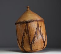 Collection of over 200 Central African baskets from the 19th and 20th centuries - Collection of Mr Christian Borzykowski.