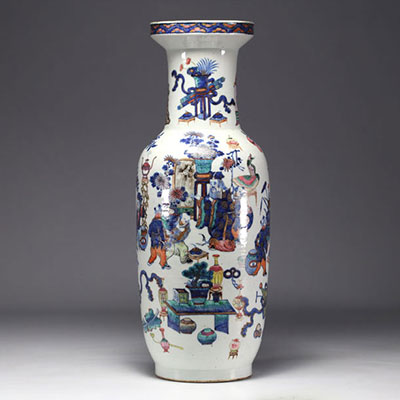 China - Large polychrome porcelain vase richly decorated with figures and furniture, 19th century.