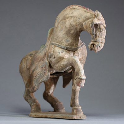 Chine - Cheval en terre cuite polychrome, Dynastie Tang (?)