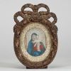 Vierge à l’Enfant –École italienne ou espagnole – XVIIIe siècle . Miniature sur vélin Encadrement sculpté et doré d’époque.