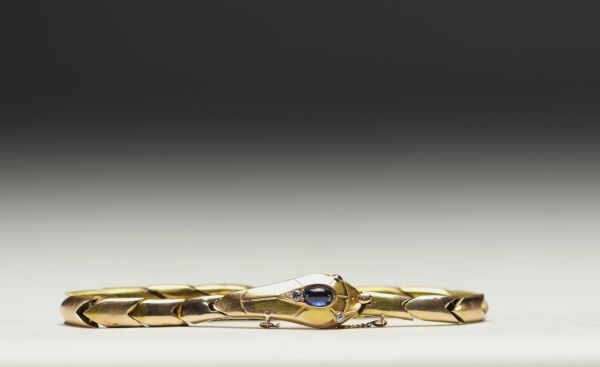 Articulated bracelet 