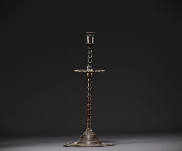 Bougeoir en bronze d'époque XVIème, Flandre.