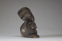 Afrique RDC - Sculpture anthropomorphe Yaka en bois, 1ère moitié XXème.