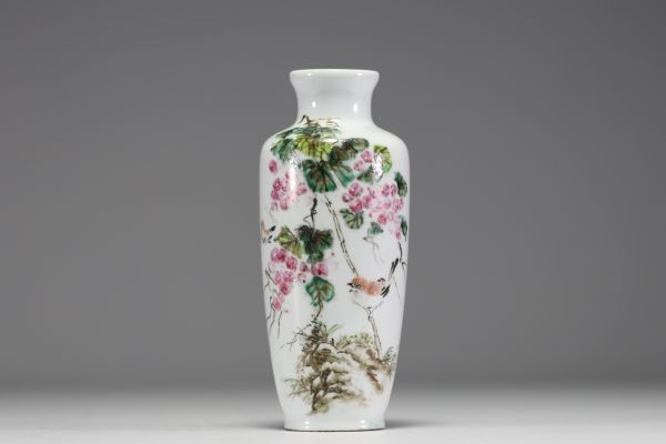 China - Polychrome porcelain vase with floral decoration, bird and poem, mark under the piece, 19th century.