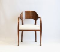Henry VAN DE VELDE (1863-1957) Mahogany and mahogany veneer armchair, model created in 1908.