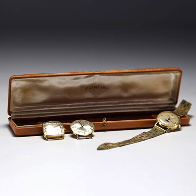 Pontiac Bilomatic, Pontiac Memodate, Lincoln moon phase, set of three watches in 18k yellow gold, to be reviewed.