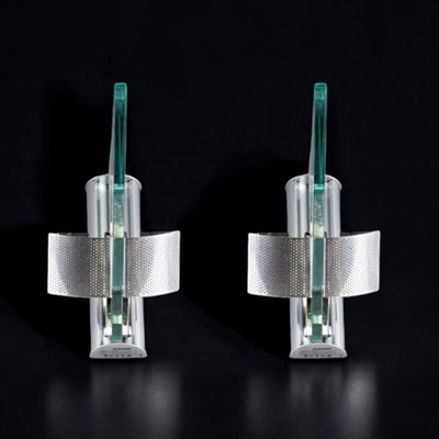Carlo FORCOLINI (1947- ) for Atémide - ‘Icaro’ Design wall lamp in glass and metal, circa 1985.