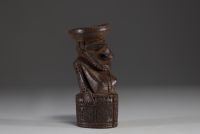 Papouasie Nouvelle Guinée - Mortier à bétel en bois sculpté, embouchure du fleuve Sépik.