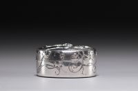 Petite boite Art Nouveau en argent et intérieur en vermeil, poinçons allemand. Vers 1900.