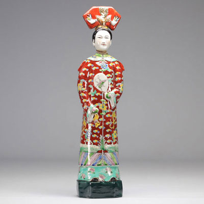 Femme en porcelaine de chine 