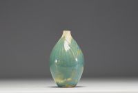 Japan - Two vases in glazed porcelain with floral decoration in relief, one signed, circa 1900.