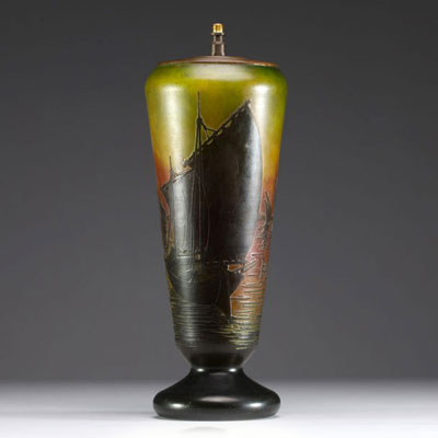 DAUM Nancy - Lamp base in acid-etched multi-layered glass decorated with sailboats, signed in the decoration.
