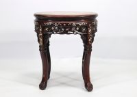 Chine - Table en bois dur et incrustation de nacre pour le marché Peranakan nyonya, vers 1900.