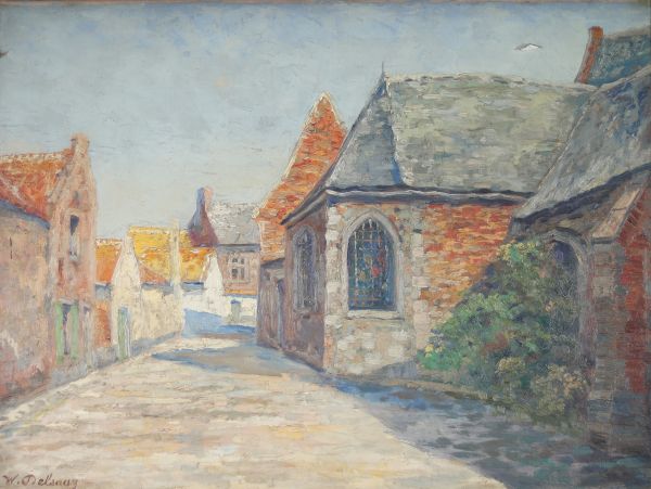 Willem Delsaux (1862-1945) Huile sur toile, vue de village  Cette huile sur toile de Willem Delsaux offre une scène paisible et lumineuse représentant une vue typique de village, dominée par l’église en arrière-plan. À l’avant, une maison aux toits jaune doré et aux murs blancs capte la lumière, créant un contraste saisissant avec le ciel et les éléments plus ombragés de la composition. La touche