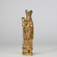 VIERGE À L’ENFANT EN BOIS DORÉ , XVIIIe siècle
