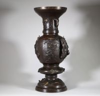 Japon - Vase en bonze