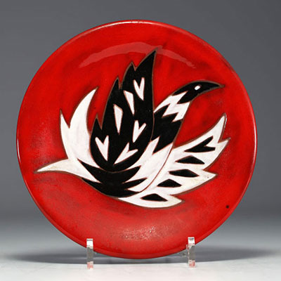 Jean PICART LE DOUX (1902-1982) Plat décor d'oiseau en céramique vernissée, signé.