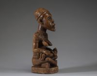 Afrique RDC - Maternité Bakongo en bois sculpté, Congo RDC, début XXème.