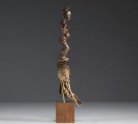 Africa DRC - Luluwa figurative flycatcher in carved wood.