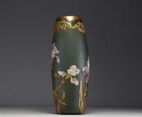 MONTJOYE Verrerie de Saint-Denis - Imposing acid-etched frosted glass vase with enamelled iris decoration, Montjoye mark under the piece.