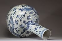 Chine, dynastie Qing, période Guangxu (1875–1908) Imposant vase 