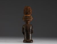 Afrique RDC - Statuette Hemba en bois sculpté.