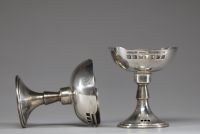 Paire de coupes sur pied en argent massif, poinçon de l'ancien Empire Austro-Hongrois, vers 1900-1910.