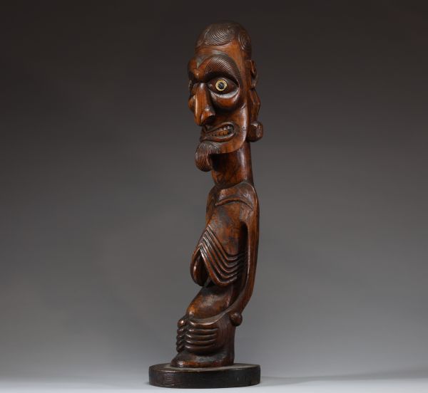 Îles de Pâques - Rapa Nui - Statue figurative Hooper Moai Kavakava en bois sculpté, début XXème.