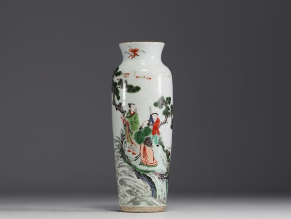 China - Green family porcelain vase decorated with figures