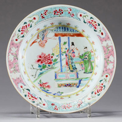 Chine - Assiette en porcelaine Famille rose , 18e siècle