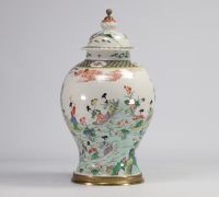 Grande potiche couverte, famille verte, époque Qing (1644-1912)
