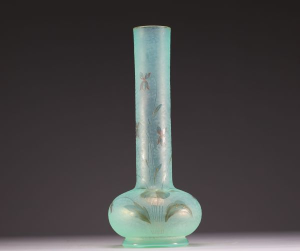 DAUM Nancy - High vase in frosted acid-etched green glass, decorated with flowers, signed under the base, circa 1900.