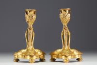 Rare paire de bougeoir aux cygnes en bronze ciselé et doré de style Louis XVI, première moitié du XIXème.