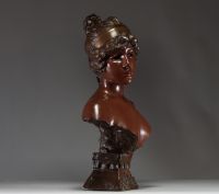 Emmanuel VILLANIS (1858-1914) ‘Tanagra’ Bronze bust with brown patina, signed, stamped Société des Bronzes de Paris.