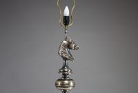 Maison Charles attr. à - Lampe tête de cheval en bronze argenté attribuée à la maison Charles, vers 1970, non signée.