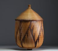 Collection of over 200 Central African baskets from the 19th and 20th centuries - Collection of Mr Christian Borzykowski.