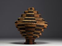 Collection of over 200 Central African baskets from the 19th and 20th centuries - Collection of Mr Christian Borzykowski.