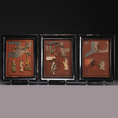 Chine - Ensemble de trois cadres en pierre dure et jade. XIXème.